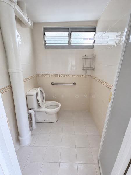 225 Ang Mo Kio Avenue 1, 225 Ang Mo Kio Avenue 1, Ang Mo Kio / Bishan / Thomson, 2 Bedrooms, 882 sqft, HDB Flat For Rent, by Alice Ong, 500296650 - PropertyGuru.com.sg