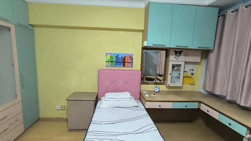 232 Tampines Street 21, 232 Tampines Street 21, Pasir Ris / Tampines, Room Rental, 125 sqft, HDB Flat For Rent, by Kay HO 何杰彬, 500296656 - Bedroom - PropertyGuru.com.sg