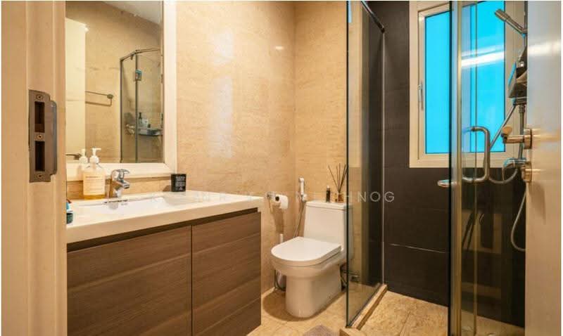 The Aston, 2 Kay Poh Road, Tanglin / Holland / Bukit Timah, 1 Bedroom, 646 sqft, Condominium For Rent, by Kan Li Ling, 500296671 - Bathroom - PropertyGuru.com.sg