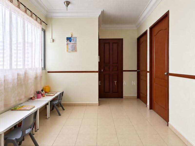 696 Hougang Street 61, 696 Hougang Street 61, Hougang / Punggol / Sengkang, 3 Bedrooms, 1,119 sqft, HDB Flat For Sale, by Connie Tan, 500296679 - Interior - PropertyGuru.com.sg
