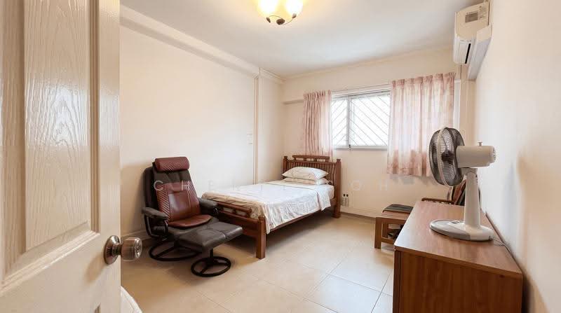 436 Tampines Street 43, 436 Tampines Street 43, Pasir Ris / Tampines, 2 Bedrooms, 797 sqft, HDB Flat For Rent, by Cheryl Soh, 500296715 - Common Bedroom - PropertyGuru.com.sg