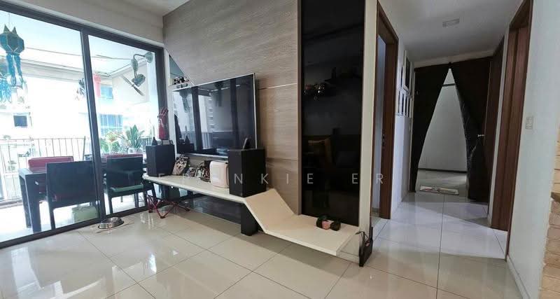 The Topiary, 23 Fernvale Lane, Seletar / Yio Chu Kang, 3 Bedrooms, 904 sqft, Condominium For Sale, by Frankie Er, 500296740 - Living Room - PropertyGuru.com.sg