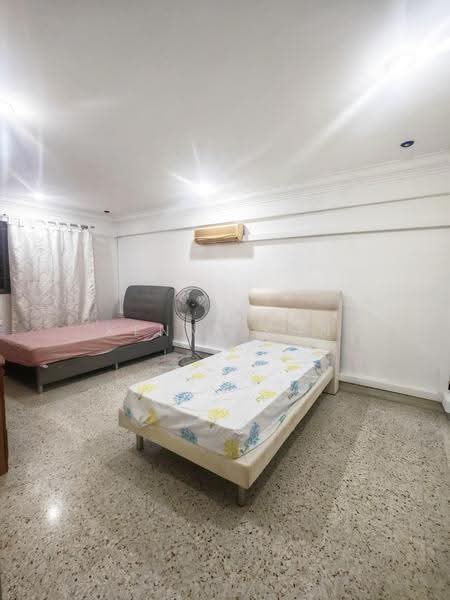 306 Ang Mo Kio Avenue 1, 306 Ang Mo Kio Avenue 1, Ang Mo Kio / Bishan / Thomson, Room Rental, 120 sqft, HDB Flat For Rent, by Kenny Kan, 500296760 - PropertyGuru.com.sg