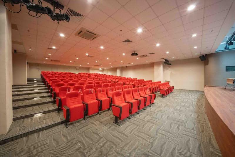 INV Tech Park (formerly Swiber Building), 12 International Business Park, Boon Lay / Jurong / Tuas, 30,420 sqft, Light Industrial (B1) For Rent, by Daniel Lee, 500296779 - Interior - CommercialGuru.com.sg