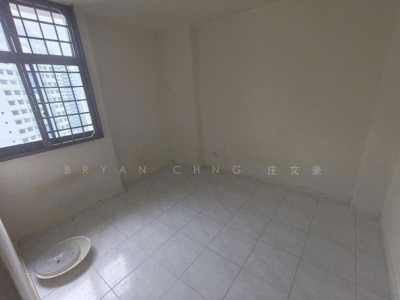 660 Choa Chu Kang Crescent, 660 Choa Chu Kang Crescent, Dairy Farm / Bukit Panjang / Choa Chu Kang, 3 Bedrooms, 1,076 sqft, HDB Flat For Sale, by Bryan Chng 庄文豪, 500296805 - PropertyGuru.com.sg