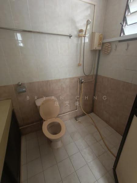 660 Choa Chu Kang Crescent, 660 Choa Chu Kang Crescent, Dairy Farm / Bukit Panjang / Choa Chu Kang, 3 Bedrooms, 1,076 sqft, HDB Flat For Sale, by Bryan Chng 庄文豪, 500296805 - PropertyGuru.com.sg