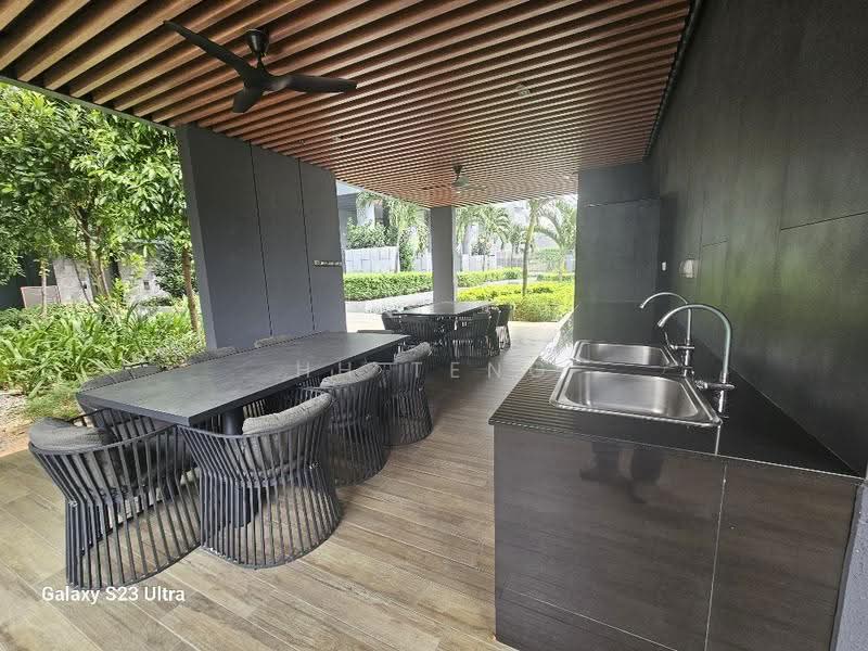 Sky Everton, 50 Everton Road, Chinatown / Tanjong Pagar, 2 Bedrooms, 678 sqft, Condominium For Sale, by HH Teng, 500296811 - Exterior - PropertyGuru.com.sg