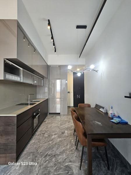 Sky Everton, 50 Everton Road, Chinatown / Tanjong Pagar, 2 Bedrooms, 678 sqft, Condominium For Sale, by HH Teng, 500296811 - Kitchen - PropertyGuru.com.sg