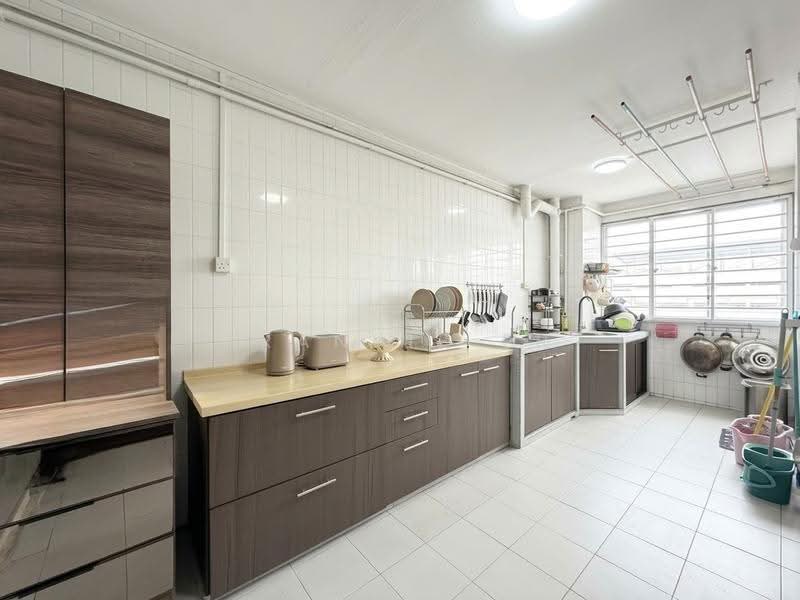 859A Tampines Avenue 5, 859A Tampines Avenue 5, Pasir Ris / Tampines, 3 Bedrooms, 1,119 sqft, HDB Flat For Sale, by Frankie Er, 500296868 - Kitchen - PropertyGuru.com.sg