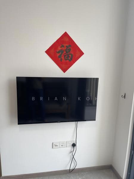 Sengkang Grand Residences, 78 Compassvale Bow, Hougang / Punggol / Sengkang, Room Rental, 100 sqft, Condominium For Rent, by Brian Koh, 500296889 - Living Room - PropertyGuru.com.sg
