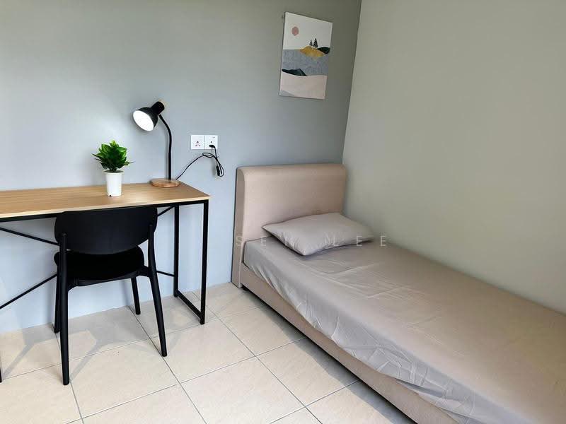 Changi Court, 708 Upper Changi Road East, Bedok / Upper East Coast, Room Rental, 100 sqft, Condominium For Rent, by Jensen Lee, 500296898 - Bedroom - PropertyGuru.com.sg