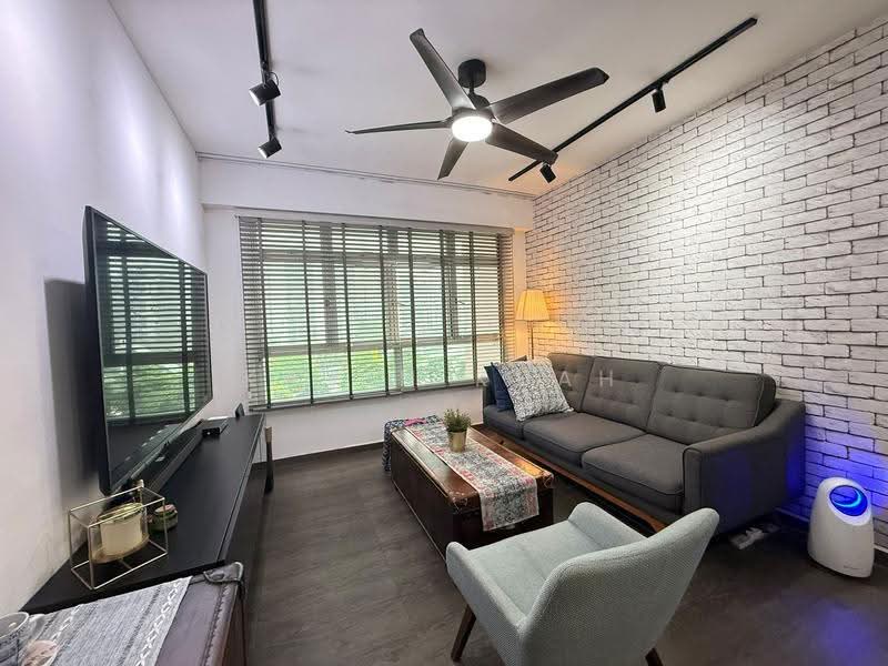 526D Costa Ris, 526D Pasir Ris Street 51, Pasir Ris / Tampines, 3 Bedrooms, 1,001 sqft, HDB Flat For Sale, by Kavin Kuah, 500296909 - Living Room - PropertyGuru.com.sg