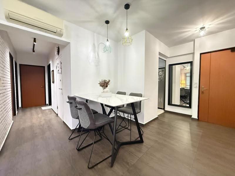 526D Costa Ris, 526D Pasir Ris Street 51, Pasir Ris / Tampines, 3 Bedrooms, 1,001 sqft, HDB Flat For Sale, by Kavin Kuah, 500296909 - Dining Room - PropertyGuru.com.sg