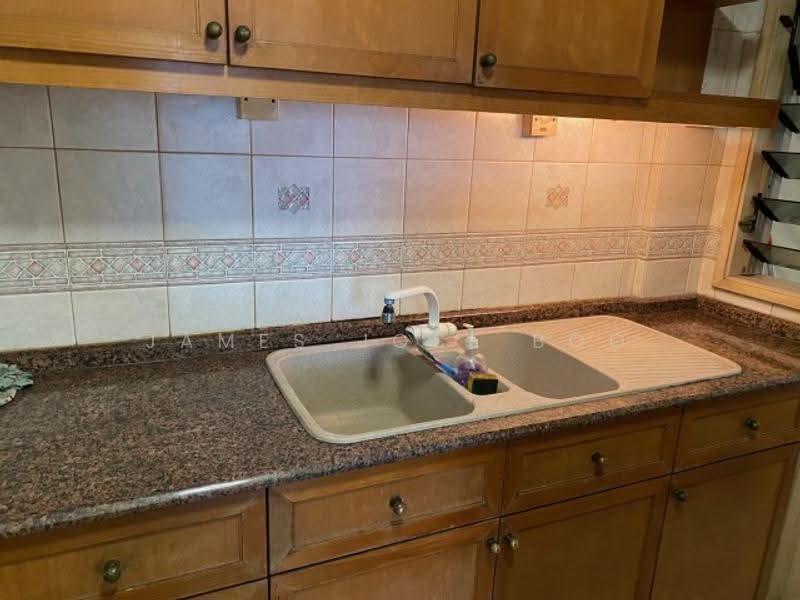 Sherwood Condo, 169 Jalan Jurong Kechil, Clementi Park / Upper Bukit Timah, 4 Bedrooms, 900 sqft, Condominium For Rent, by James Jose Boo, 500296945 - PropertyGuru.com.sg