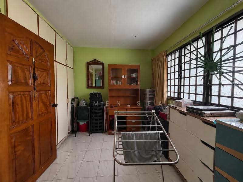 108 Bedok Reservoir Road, 108 Bedok Reservoir Road, Bedok / Upper East Coast, 3 Bedrooms, 1,001 sqft, HDB Flat For Sale, by Karmen Seam, 500296958 - Interior - PropertyGuru.com.sg