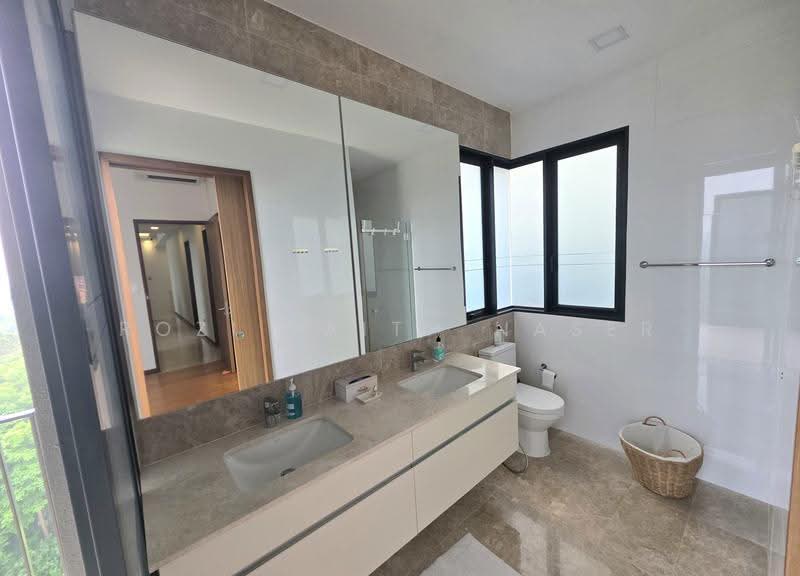 Ensuite Bathroom