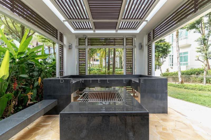 Freehold 1 Bedroom Bukit Timah — King Albert Park MRT | Suitable for Expats, Tanglin / Holland / Bukit Timah, 1 Bedroom, 570 sqft, Condominium For Sale, by Daniel Lee, 500296968 - Exterior - PropertyGuru.com.sg