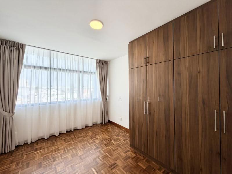 Siglap Centre, 55 Siglap Road, East Coast / Marine Parade, 3 Bedrooms, 1,290 sqft, Apartment For Rent, by Amanda Peh, 500296972 - PropertyGuru.com.sg