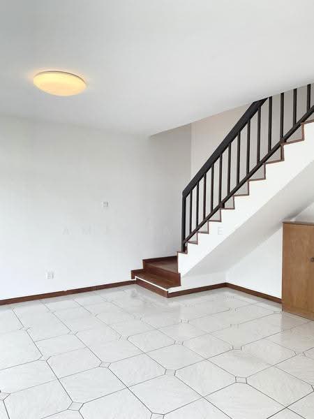 Siglap Centre, 55 Siglap Road, East Coast / Marine Parade, 2 Bedrooms, 1,230 sqft, Apartment For Rent, by Amanda Peh, 500296975 - Living Room - PropertyGuru.com.sg