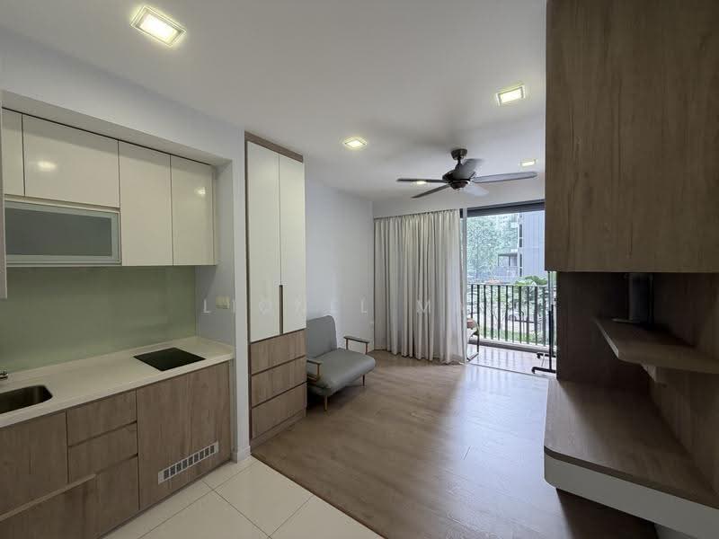 Heron Bay, 51 Upper Serangoon View, Hougang / Punggol / Sengkang, Studio, 300 sqft, Condominium For Rent, by Lionel Mai, 500296978 - Living Room - PropertyGuru.com.sg