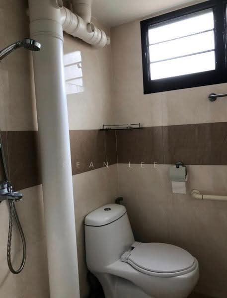 504 Ang Mo Kio Avenue 8, 504 Ang Mo Kio Avenue 8, Ang Mo Kio / Bishan / Thomson, 2 Bedrooms, 1,001 sqft, HDB Flat For Rent, by Sean Lee, 500296989 - Bathroom - PropertyGuru.com.sg