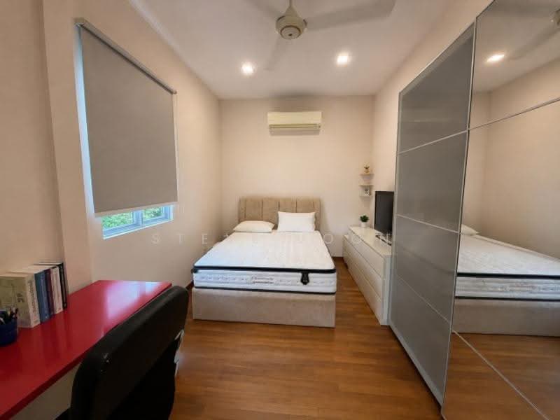 Sembawang Hills Estate, Sembawang Hills Drive, Ang Mo Kio / Bishan / Thomson, 5 Bedrooms, 4,500 sqft, Corner Terrace For Sale, by Steve Voon, 500296990 - PropertyGuru.com.sg