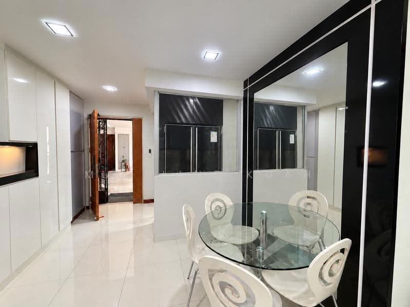 487C Choa Chu Kang Avenue 5, 487C Choa Chu Kang Avenue 5, Dairy Farm / Bukit Panjang / Choa Chu Kang, 3 Bedrooms, 1,001 sqft, HDB Flat For Sale, by Madeline Kuah, 500296994 - Dining Room - PropertyGuru.com.sg