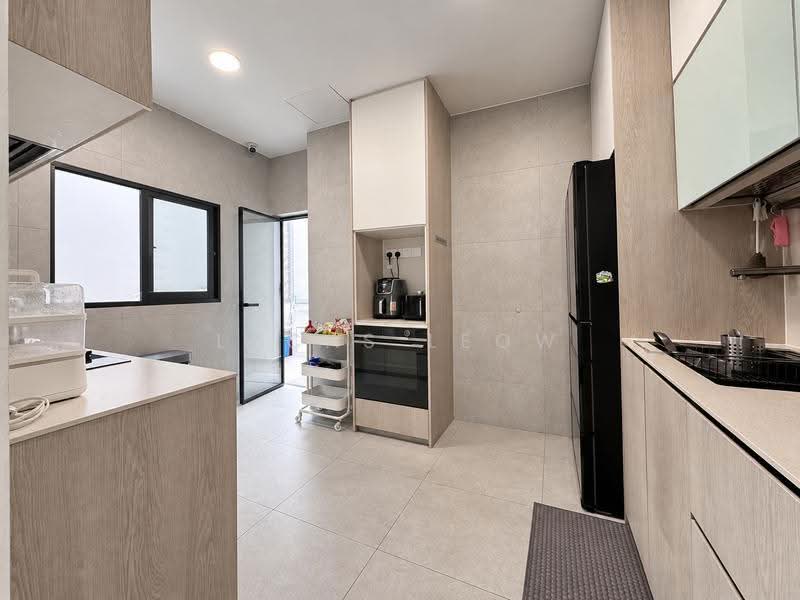 Pasir Panjang Freehold Semi-D, Buona Vista / West Coast / Clementi New Town, 5 Bedrooms, 3,800 sqft, Semi-Detached House For Sale, by Lucas Leow, 500297026 - Kitchen - PropertyGuru.com.sg