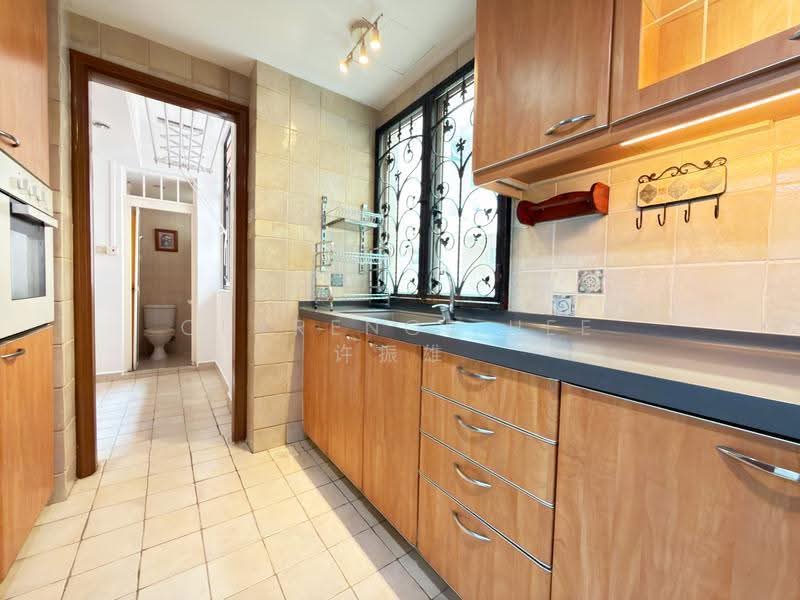 Seletar Springs Condominium, 108 Gerald Drive, Seletar / Yio Chu Kang, 3 Bedrooms, 1,302 sqft, Condominium For Sale, by Clarence Hee 许振雄, 500297029 - Kitchen - PropertyGuru.com.sg