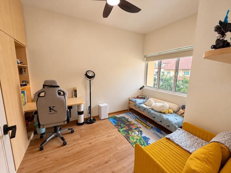 Seletar Springs Condominium, 106 Gerald Drive, Seletar / Yio Chu Kang, 4 Bedrooms, 1,561 sqft, Condominium For Sale, by Andy Law, 500297041 - Bedroom - PropertyGuru.com.sg