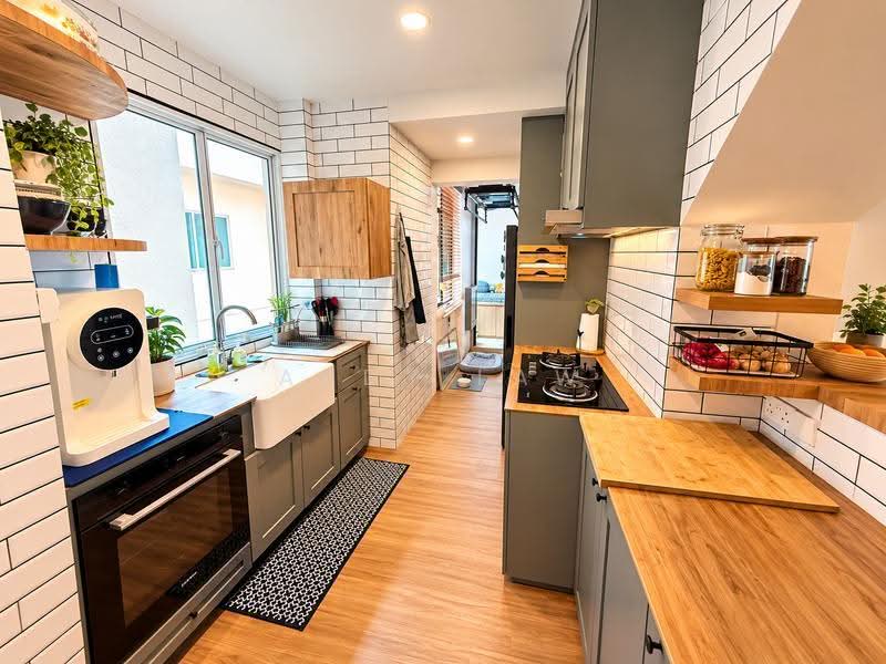 Seletar Springs Condominium, 106 Gerald Drive, Seletar / Yio Chu Kang, 4 Bedrooms, 1,561 sqft, Condominium For Sale, by Andy Law, 500297041 - Kitchen - PropertyGuru.com.sg