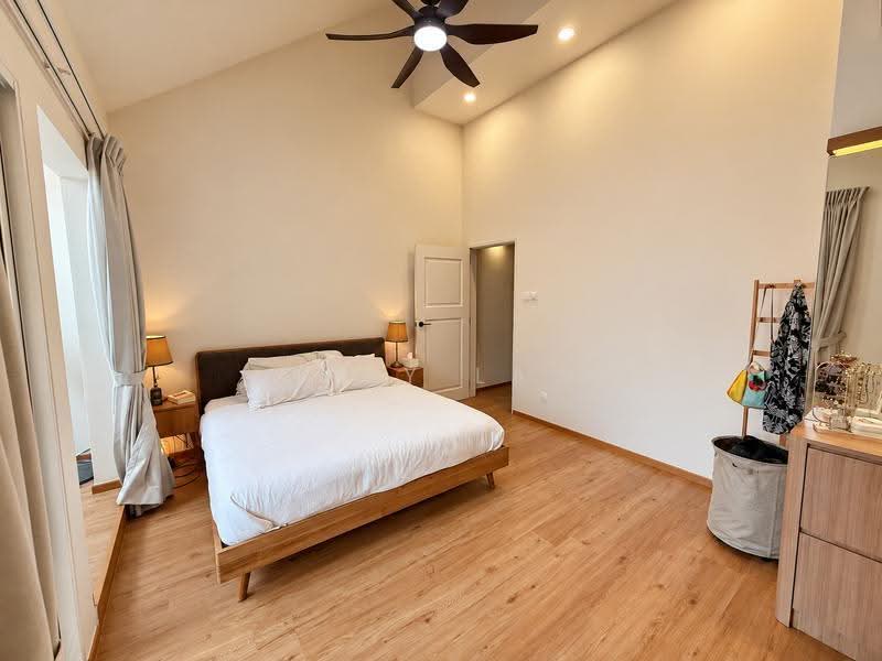 Seletar Springs Condominium, 106 Gerald Drive, Seletar / Yio Chu Kang, 4 Bedrooms, 1,561 sqft, Condominium For Sale, by Andy Law, 500297041 - Bedroom - PropertyGuru.com.sg