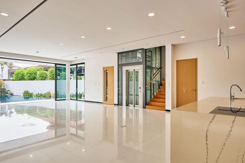 Seletar Garden, Cactus Crescent, Seletar / Yio Chu Kang, 7 Bedrooms, 10,000 sqft, Detached House For Sale, by Marge Christy Ho, 500297043 - Interior - PropertyGuru.com.sg