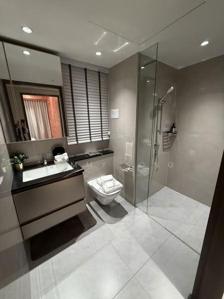 Chuan Park, 240 Lorong Chuan, Hougang / Punggol / Sengkang, 3 Bedrooms, 1,227 sqft, Condominium For Sale, by Sammy Song, 500297049 - Bathroom - PropertyGuru.com.sg