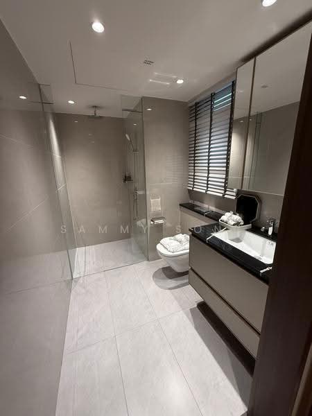 Chuan Park, 240 Lorong Chuan, Hougang / Punggol / Sengkang, 3 Bedrooms, 1,227 sqft, Condominium For Sale, by Sammy Song, 500297049 - Bathroom - PropertyGuru.com.sg