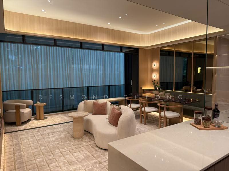Amberwood at Holland, Tanglin / Holland / Bukit Timah, 4 Bedrooms, 1,227 sqft, Condominium For Sale, by Desmond Cheong, 500297061 - Living Room - PropertyGuru.com.sg