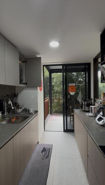 KI Residences At Brookvale, 16 Brookvale Drive, Clementi Park / Upper Bukit Timah, 4 Bedrooms, 1,259 sqft, Condominium For Sale, by Janice Wang, 500297081 - Kitchen - PropertyGuru.com.sg