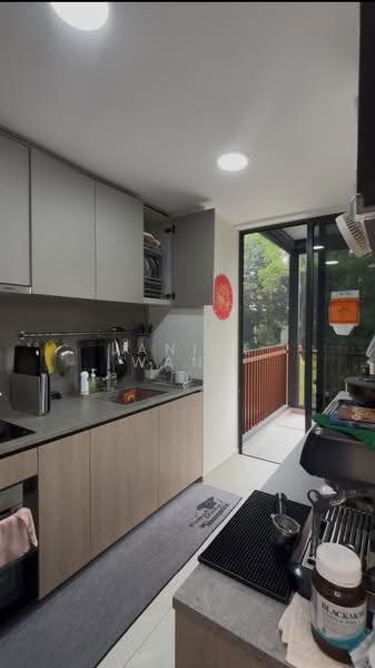 KI Residences At Brookvale, 16 Brookvale Drive, Clementi Park / Upper Bukit Timah, 4 Bedrooms, 1,259 sqft, Condominium For Sale, by Janice Wang, 500297081 - Kitchen - PropertyGuru.com.sg