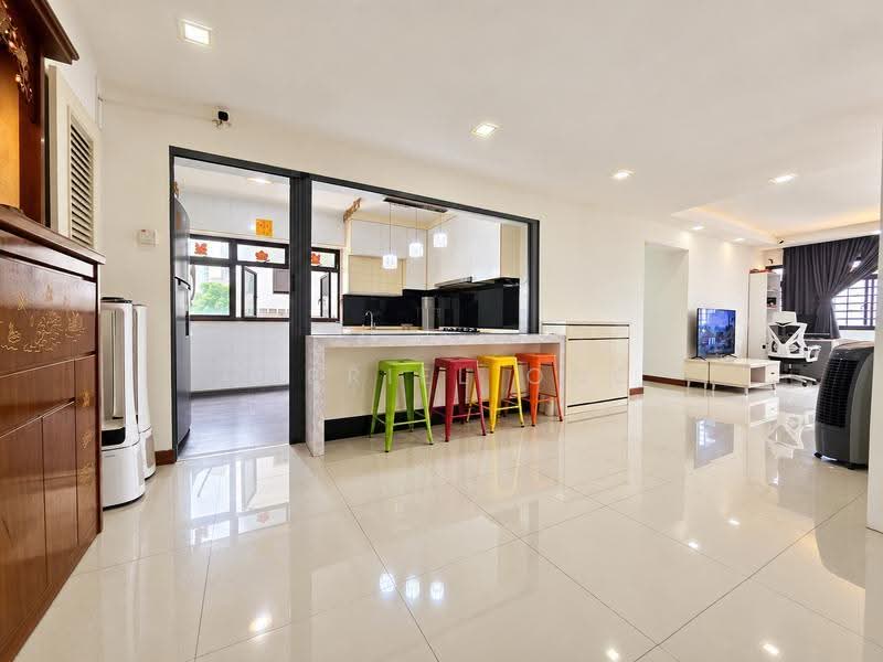 403A Fernvale Lane, 403A Fernvale Lane, Seletar / Yio Chu Kang, 3 Bedrooms, 1,195 sqft, HDB Flat For Sale, by Gabriel Ong, 500297089 - Kitchen - PropertyGuru.com.sg