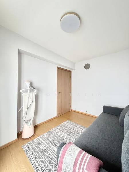 420C Northshore Drive, 420C Northshore Drive, Hougang / Punggol / Sengkang, 3 Bedrooms, 1,011 sqft, HDB Flat For Sale, by Ainon Talib, 500297090 - Living Room - PropertyGuru.com.sg