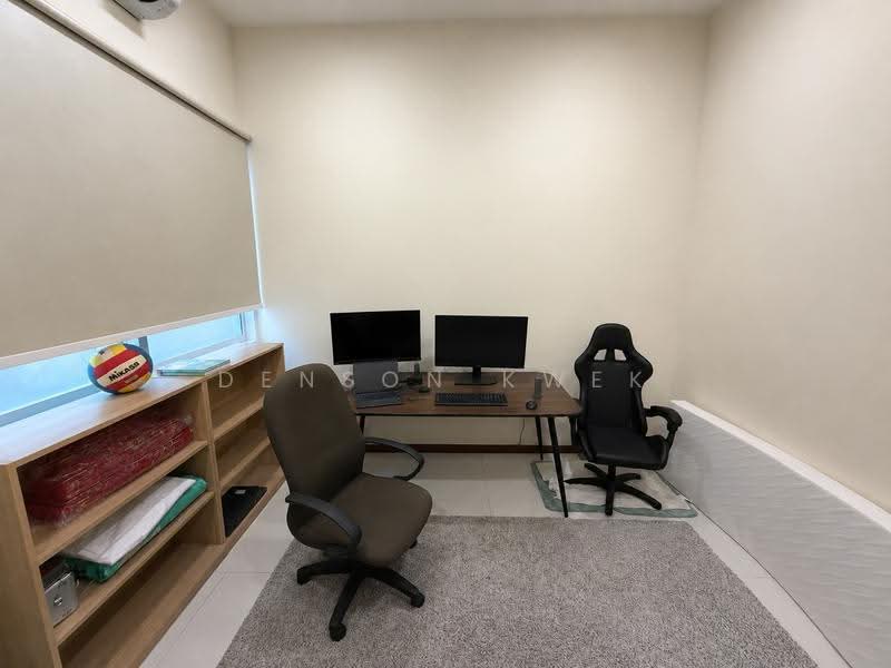 Sembawang Hills Estate, Sembawang Hills Drive, Ang Mo Kio / Bishan / Thomson, 5 Bedrooms, 4,500 sqft, Corner Terrace For Sale, by Denson Kwek, 500297102 - Study - PropertyGuru.com.sg