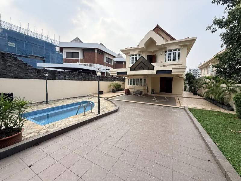 Braddell Heights Estate Landed, Melrose Drive, Braddell Heights, Lorong Chuan, Sundridge Park, Cotswold Close, Chiltern Drive, Matlock Rise, Lynwood Grove, Clifton Vale, Dunsfold Drive, Wolskel Road, Jln Girang, Jln Riang, Sommerville Road, Macpherson / Potong Pasir, 6 Bedrooms, 4,700 sqft, Detached House For Rent, by Belverie Tang 邓瑞霞, 500297110 - Exterior - PropertyGuru.com.sg