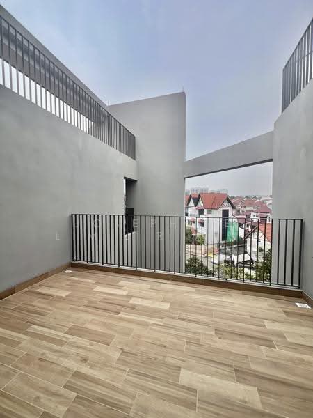 28 Pollen Walk, Seletar / Yio Chu Kang, 5 Bedrooms, 6,641 sqft, Corner Terrace For Sale, by Josephine Lim J R 林婕容 (区域分行董事 ), 500297112 - Balcony - PropertyGuru.com.sg