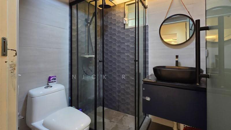 522C Tampines Central 7, 522C Tampines Central 7, Pasir Ris / Tampines, 3 Bedrooms, 1,216 sqft, HDB Flat For Sale, by Nick R. L, 500297144 - Bathroom - PropertyGuru.com.sg