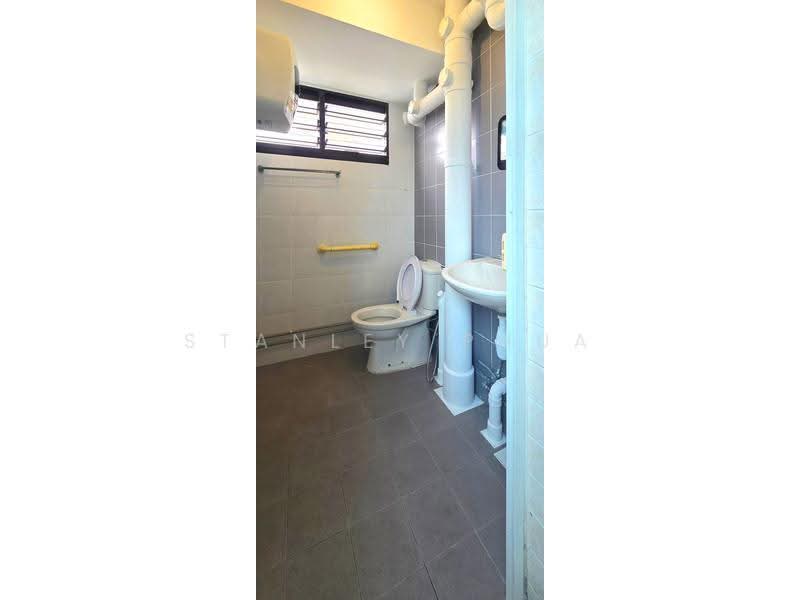 Common Bathroom