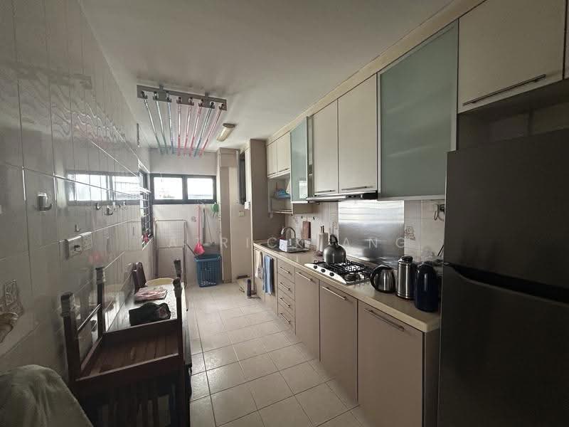 49 Jalan Tiga, 49 Jalan Tiga, Eunos / Geylang / Paya Lebar, 3 Bedrooms, 1,001 sqft, HDB Flat For Sale, by Patrick Ang, 500297158 - Kitchen - PropertyGuru.com.sg