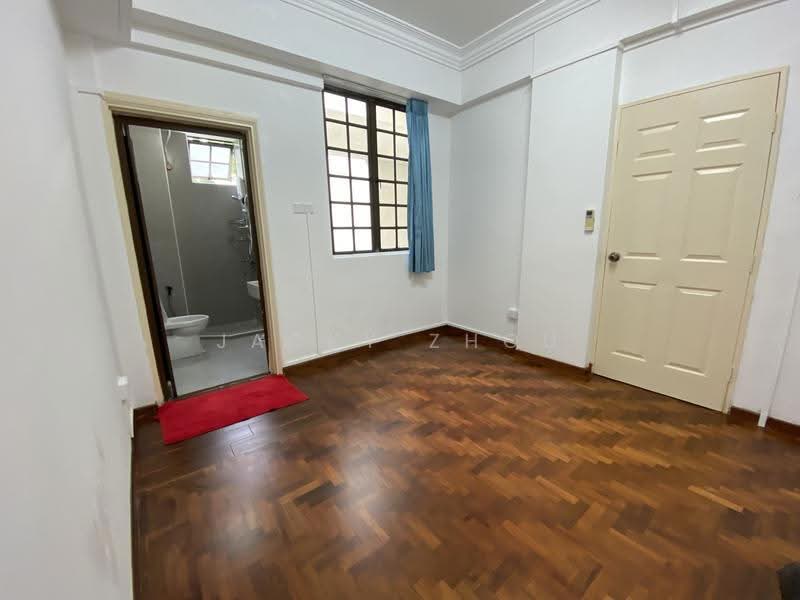 Moro Mansion, 3 Lorong 37 Geylang, Eunos / Geylang / Paya Lebar, 3 Bedrooms, 1,206 sqft, Apartment For Sale, by Jacky Zhou, 500297160 - Bathroom - PropertyGuru.com.sg
