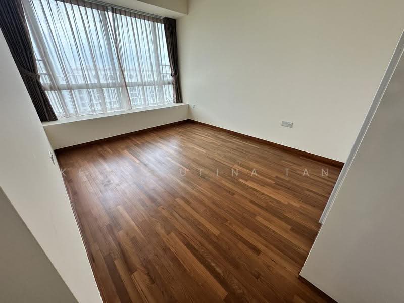 Caspian, 56 Lakeside Drive, Boon Lay / Jurong / Tuas, 2 Bedrooms, 1,001 sqft, Condominium For Rent, by Kelly Sutina Tan, 500297164 - Bedroom - PropertyGuru.com.sg