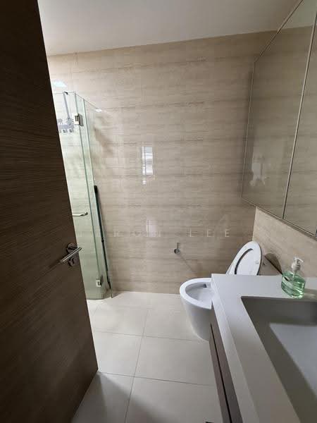 The Palette, 105 Pasir Ris Grove, Pasir Ris / Tampines, 3 Bedrooms, 893 sqft, Condominium For Sale, by Jeron Lee, 500297167 - Bathroom - PropertyGuru.com.sg