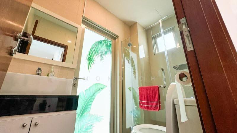 Renovated D19 Semi D, Jalan Limbok, Rosyth Road, Phillips Ave, Hougang / Punggol / Sengkang, 6 Bedrooms, 4,600 sqft, Semi-Detached House For Sale, by Desmond Chan, 500297177 - Bathroom - PropertyGuru.com.sg